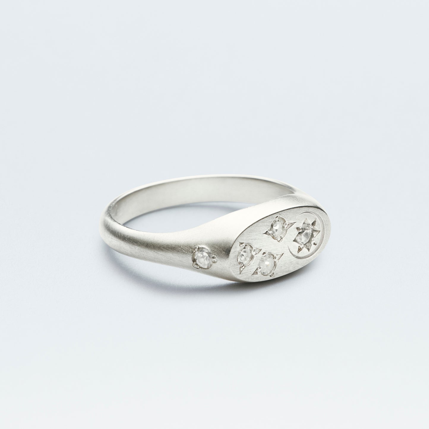 Galaxy Signet Ring Mini  / Silver925  / White