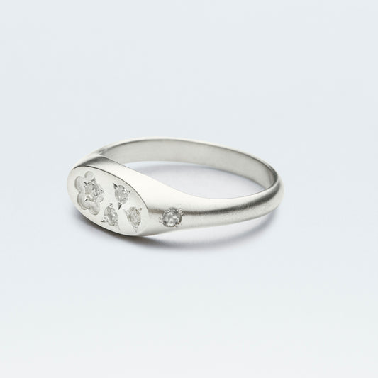Flower Signet Ring Mini / Silver925 / White