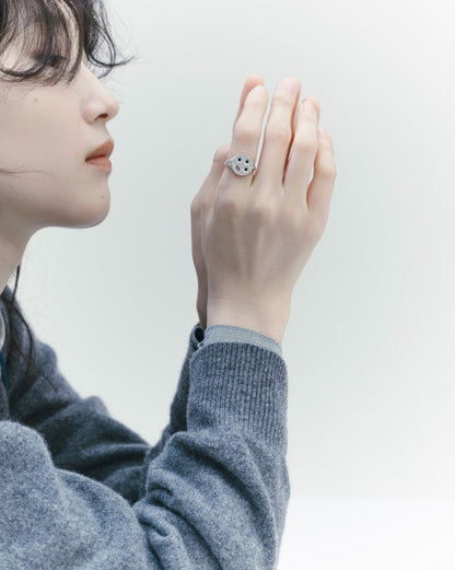 【Limited Edition】Flower Signet Ring / Silver925 / Black