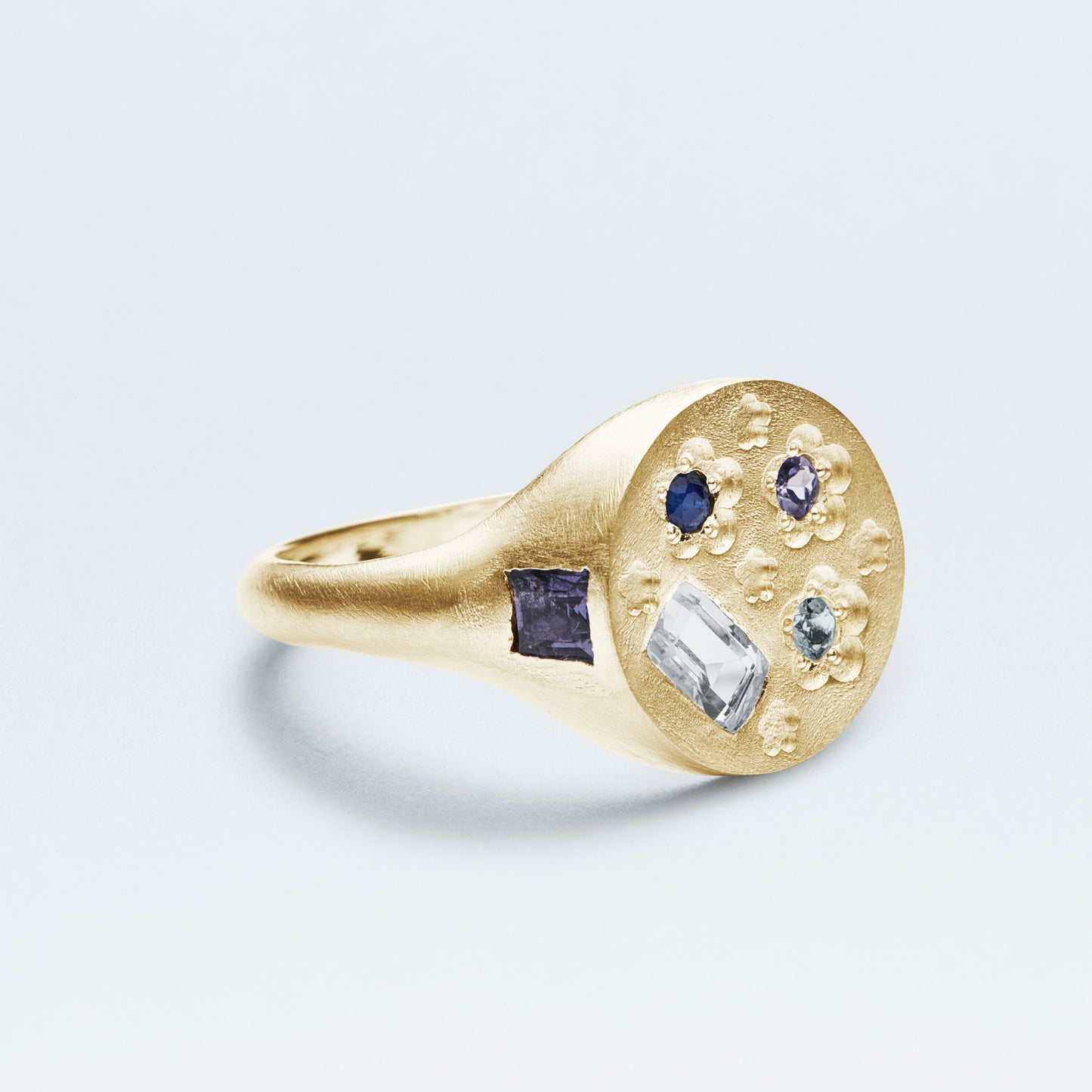 Flower Signet Ring / Gold-Coated SV925 / Blue