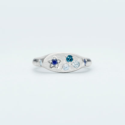 〈Holiday 2026 Limited Edition〉 Flower Signet Ring Mini / Silver925 / Winter Blue